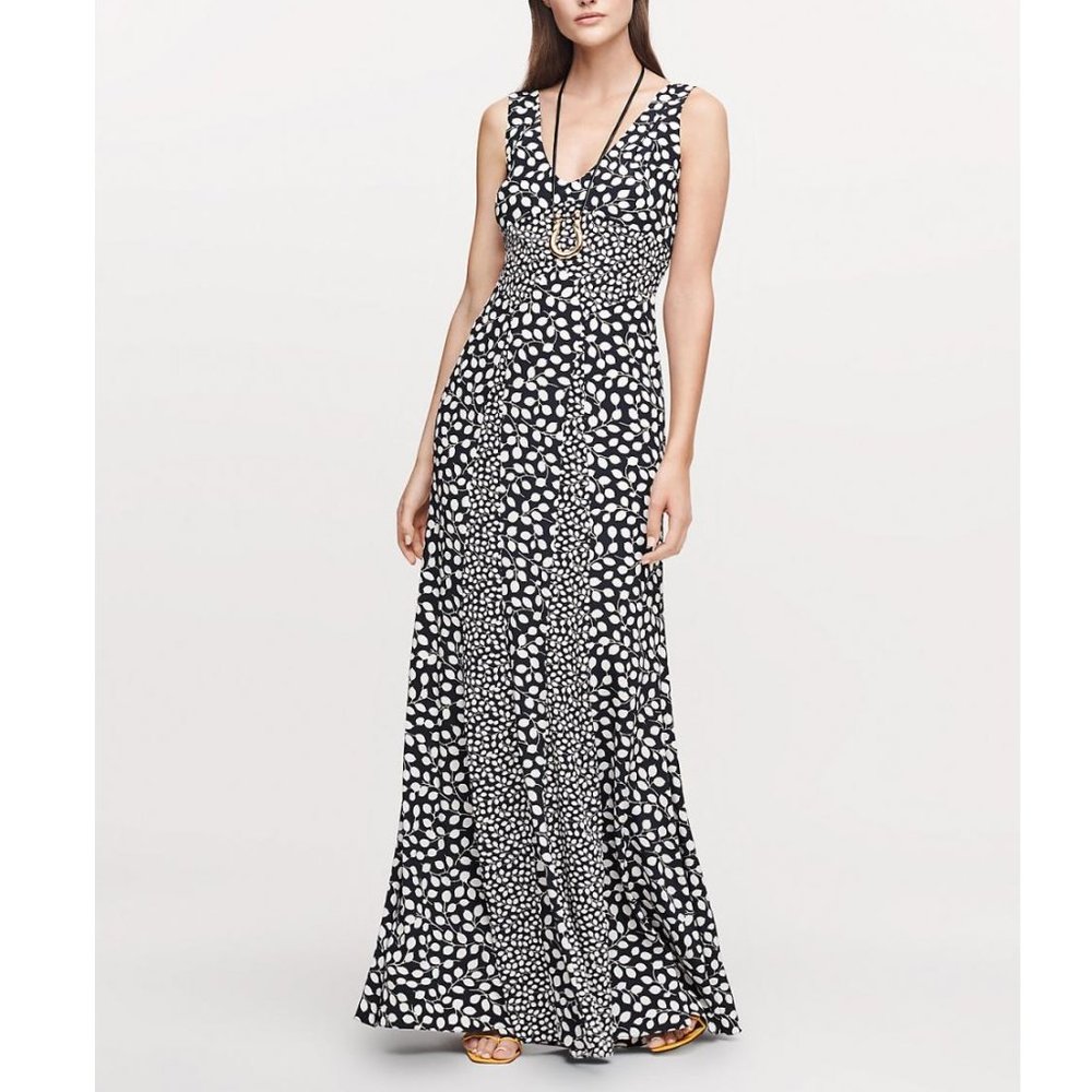 NWT Diane Von Furstenberg DVF Silk Crepe Sleeveless Pleated Maxi Dress, US 6